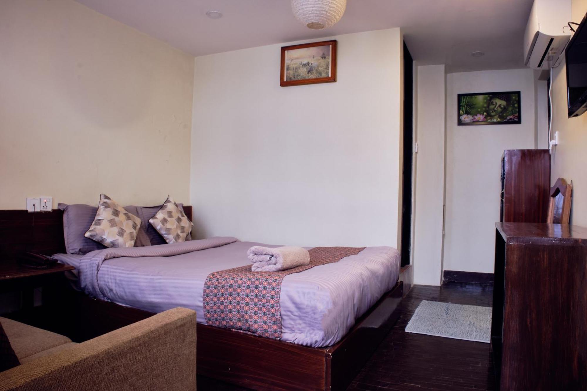 Hotel Shree Tara Kathmandu Esterno foto