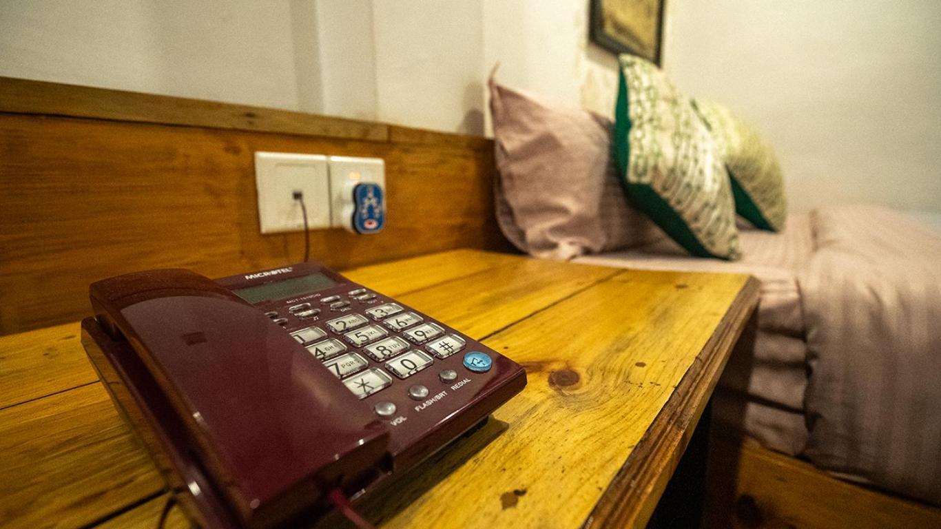 Hotel Shree Tara Kathmandu Esterno foto