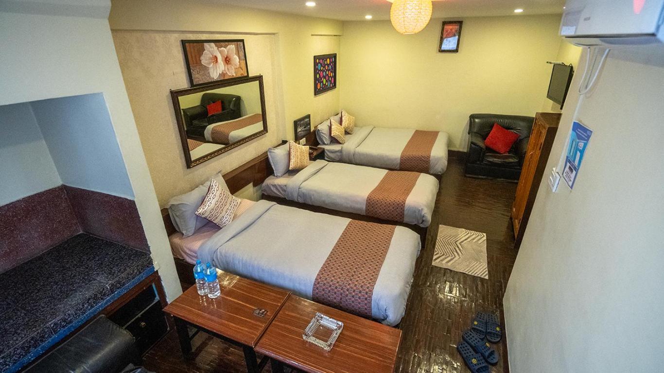 Hotel Shree Tara Kathmandu Esterno foto