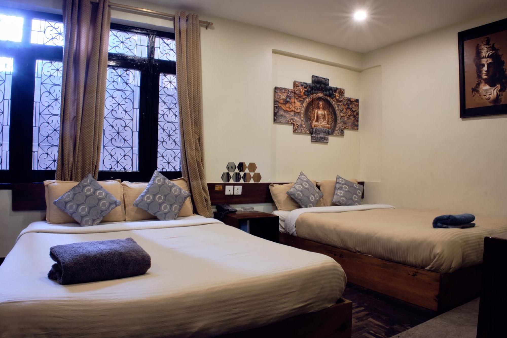 Hotel Shree Tara Kathmandu Esterno foto