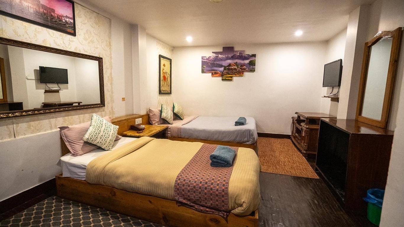 Hotel Shree Tara Kathmandu Esterno foto